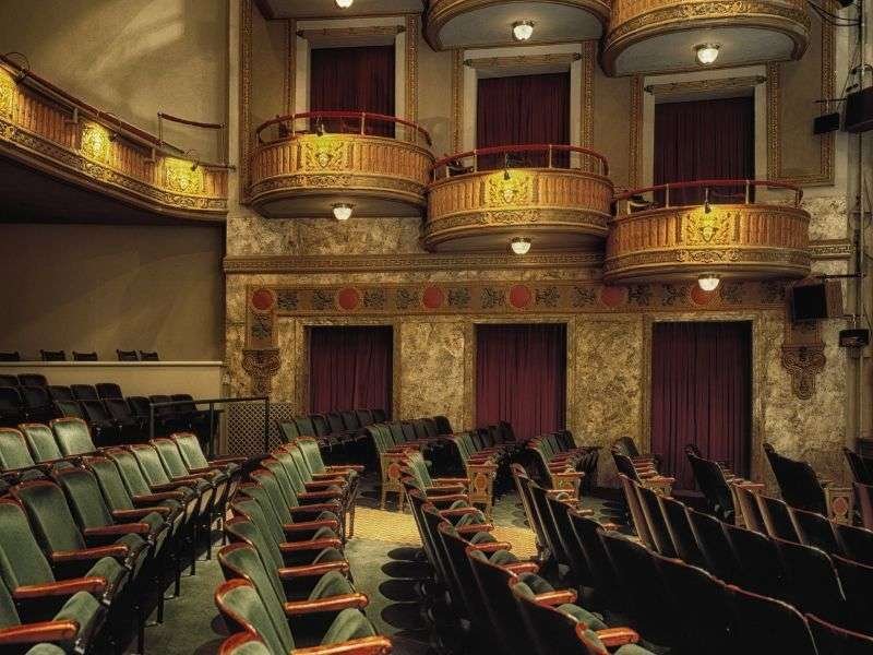 The Scent of Musical Notes