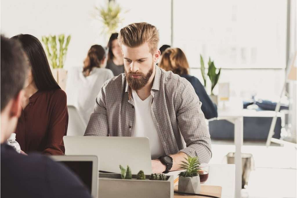 Hogyan serkentjük koncentrációt és a produktivitást az irodában?